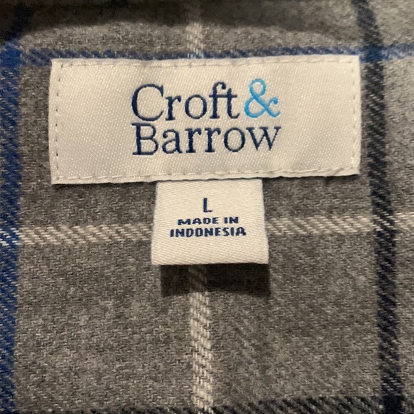 Men’s button up shirt - Picture 3 of 3